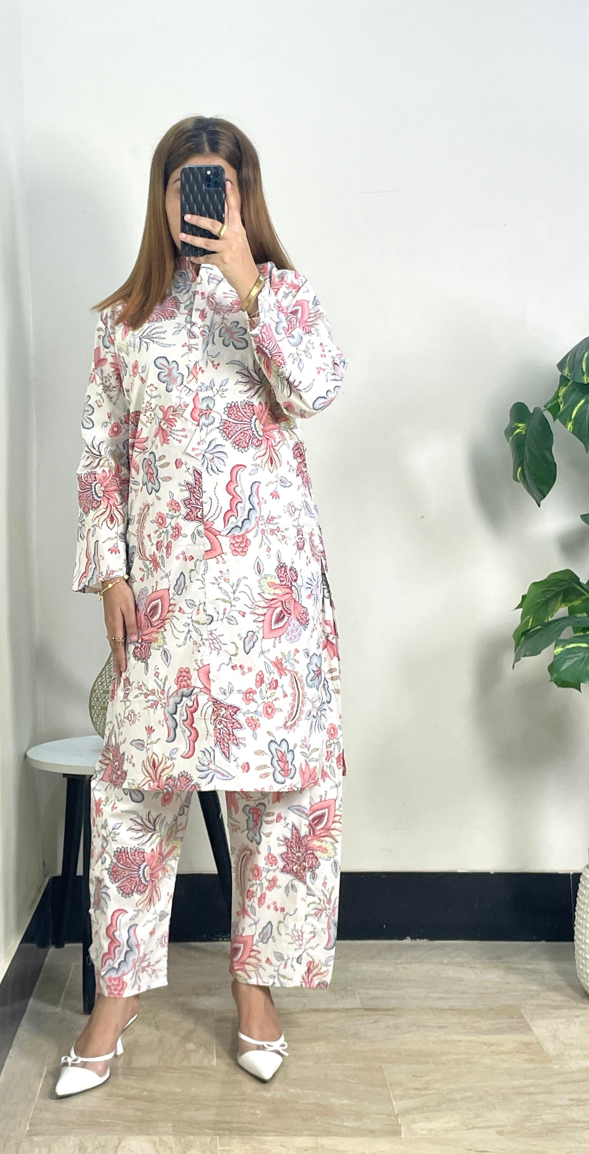 Winter Bloom (2 Piece)